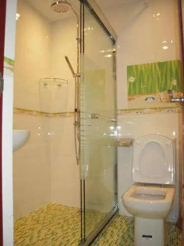 Lucky Guest House Kowloon