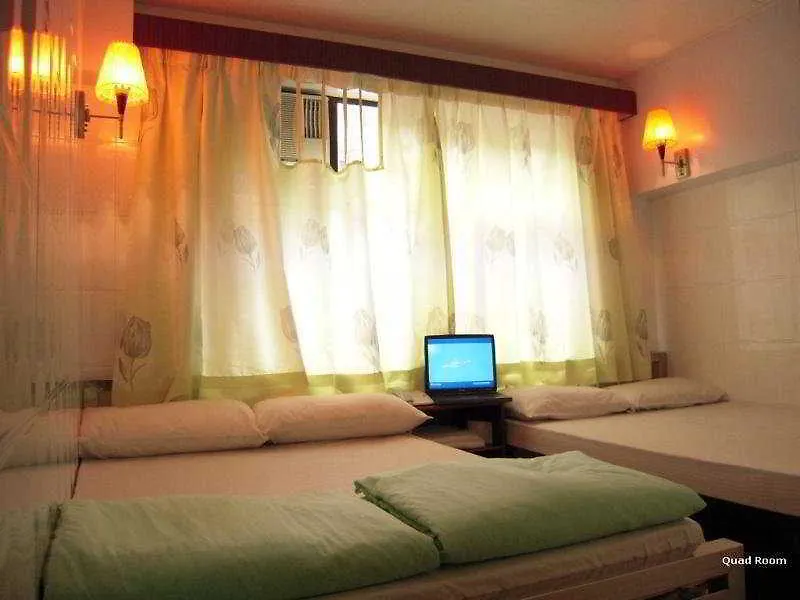 Lucky Guest House Kowloon