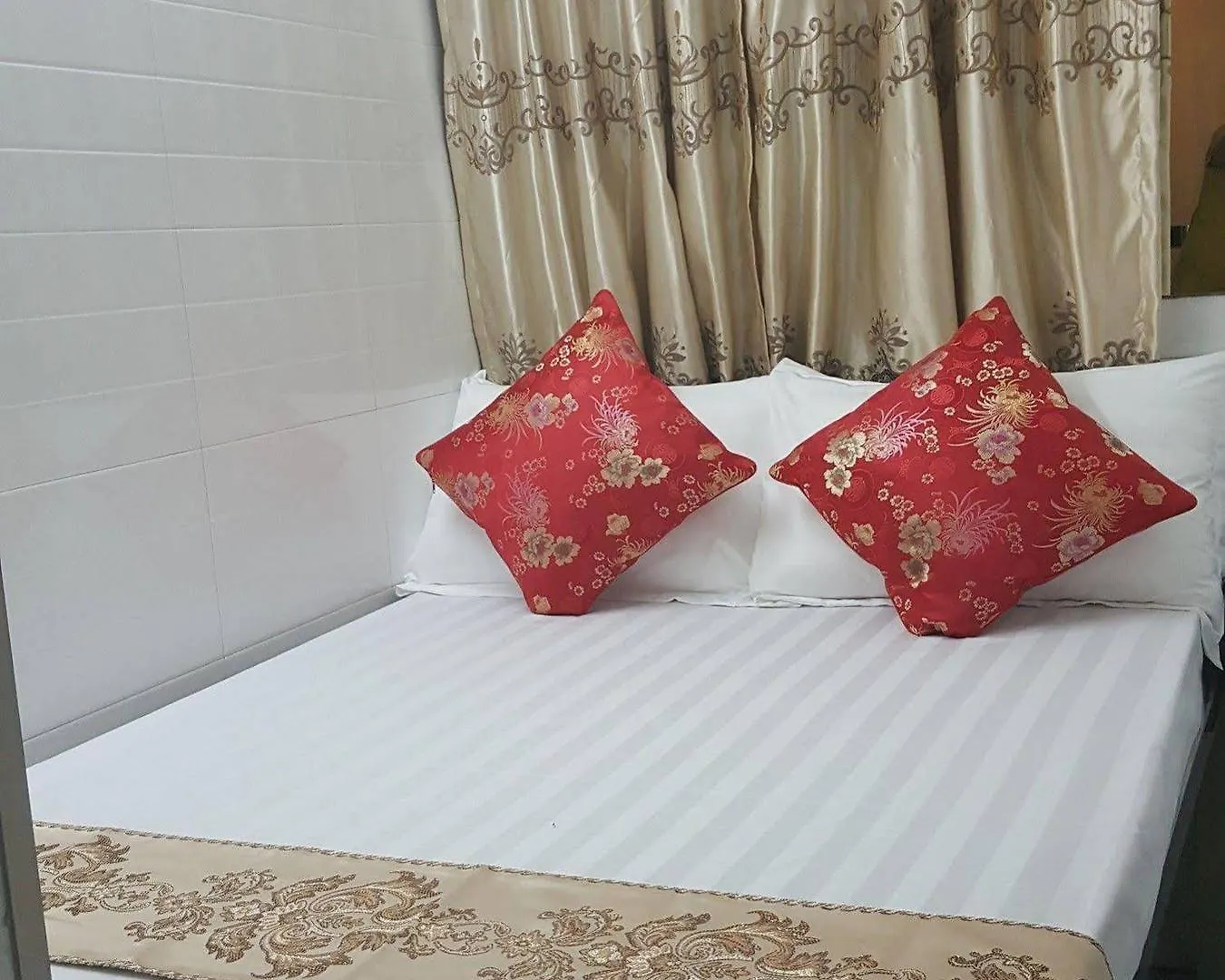 Lucky Guest House 카우룽